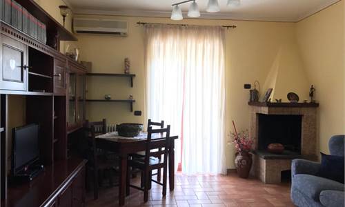Appartement Dans Louer à Spoleto