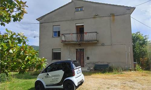 4 o più locali In Vendita a Gualdo Cattaneo