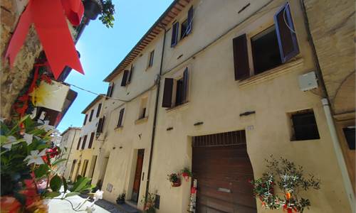 inmueble/edificio en Venta la Montefalco