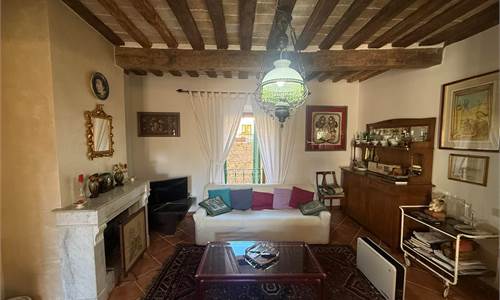 Casa singola In Vendita a Nocera Umbra